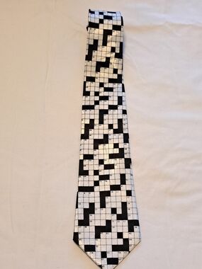 Black and White Crossword Pattern Men’s Tie